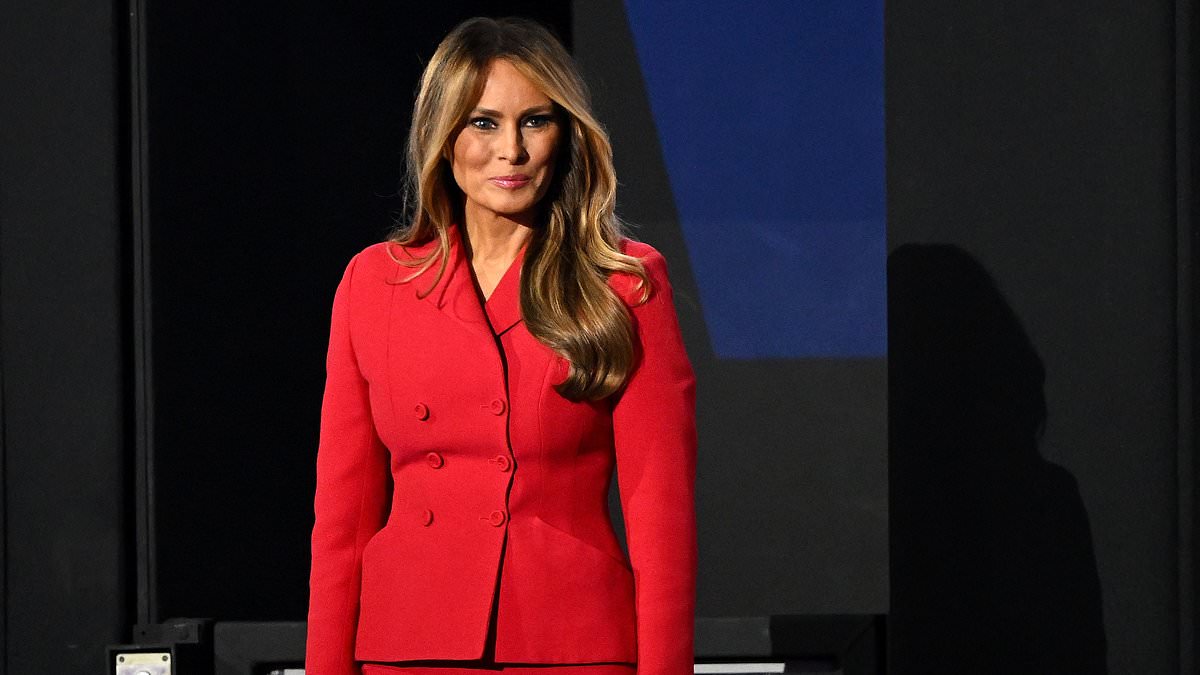 alert-–-melania-trump-defends-her-nude-modeling-as-a-‘celebration-of-the-human-form’-and-compares-the-work-to-michelangelo