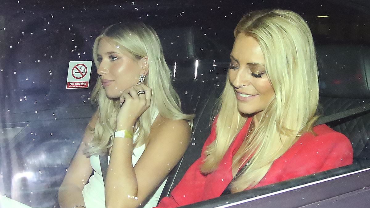 alert-–-tess-daly-joins-her-glamorous-daughter phoebe,-19,-leaving-first-strictly-live-show-while-beaming-judge-shirley-ballas-departs-with-her-mother