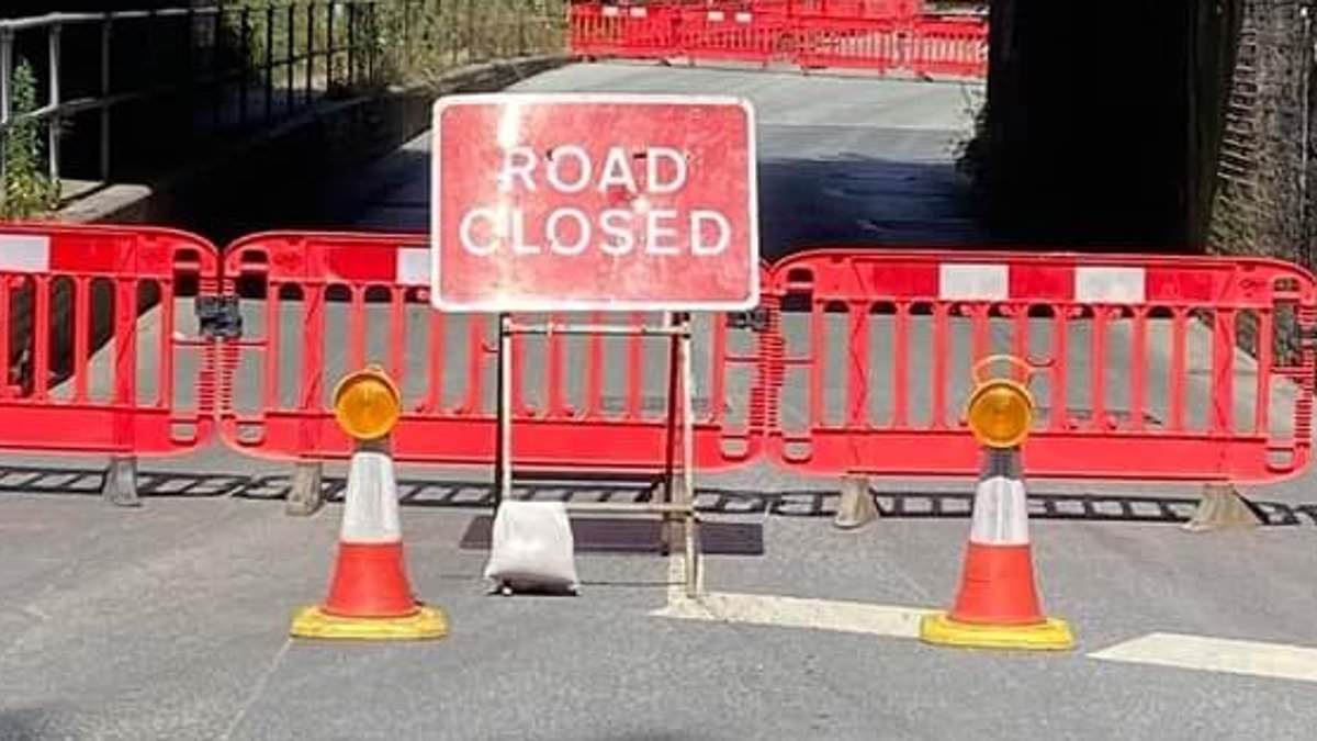 alert-–-is-this-britain’s-most-dug-up-street?-inside-the-market-town-where-neighbours-have-endured-roadworks-27-times-in-just-one-year