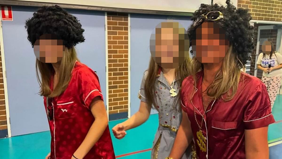 alert-–-girl-students’-wild-end-of-term-‘muck-up’-performance-at-elite-wenona-school-sparks-fury-–-as-principal-suddenly-deletes-controversial-pics