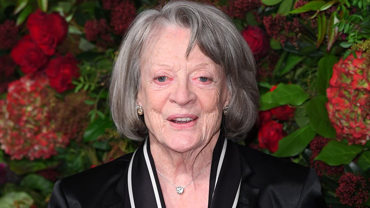 alert-–-dame-maggie-smith-dies-aged-89:-beloved-harry-potter-and-downton-abbey-star-passes-away-in-hospital-after-70-year-acting-career-–-as-tributes-flood-in-for-‘one-of-the-greats’