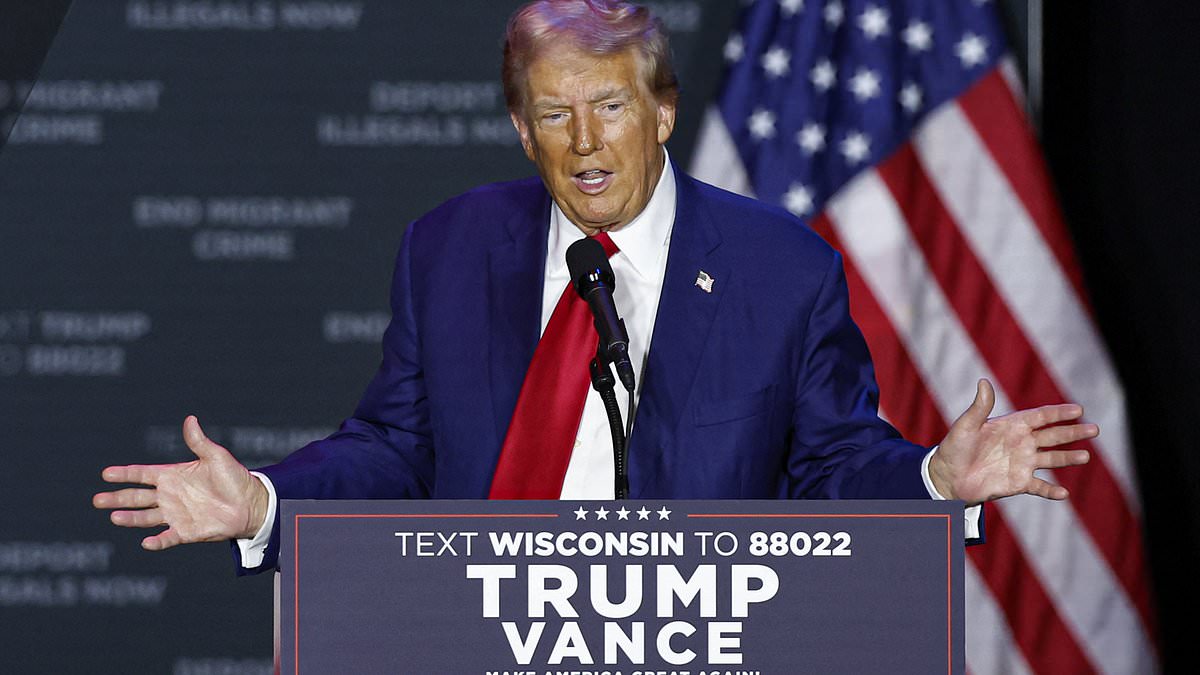 alert-–-trump,-78,-makes-eyebrow-raising-comment-about-his-‘beautiful’-beach-body-at-wisconsin-rally