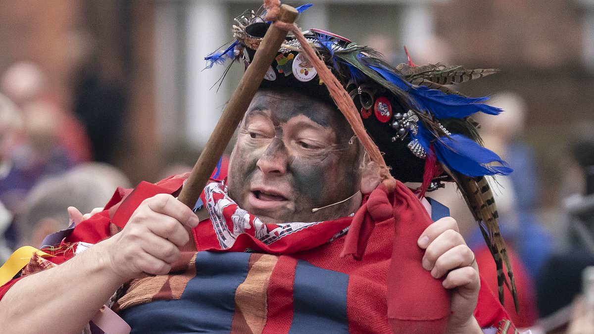 alert-–-trigger-warning-issued-for-photographs-of-people-in-blackface-at-traditional-english-folk-events