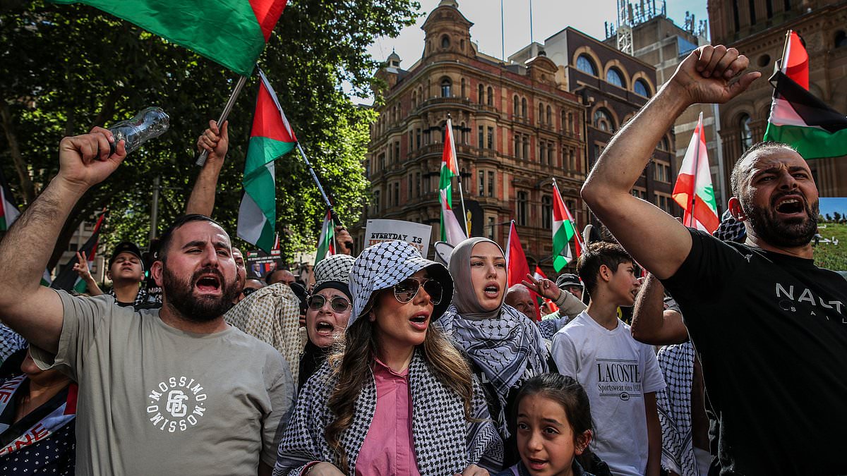 alert-–-pro-palestine-protests-live:-demonstrations-to-rock-sydney-and-melbourne-as-activists-mark-october-7-anniversary