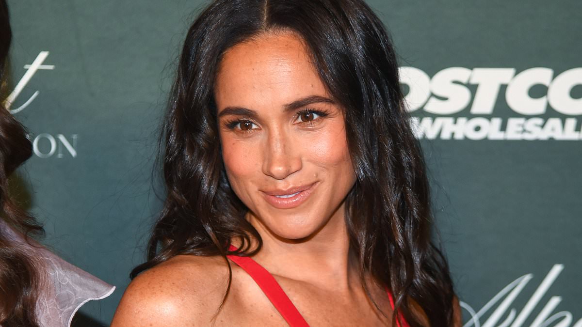 alert-–-meghan-markle’s-solo-visit-to-la-children’s-hospital-gala-is-part-of-her-and-prince-harry’s-new-‘twin-track-approach’-to-events-that-will-see-them-doing-more-alone,-friends-say