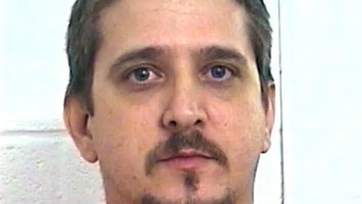 alert-–-oklahoma-death-row-inmate-who-has-had-three-‘last-meals’-and-been-married-twice-while-surviving-nine-execution-dates-makes-new-bid-for-freedom