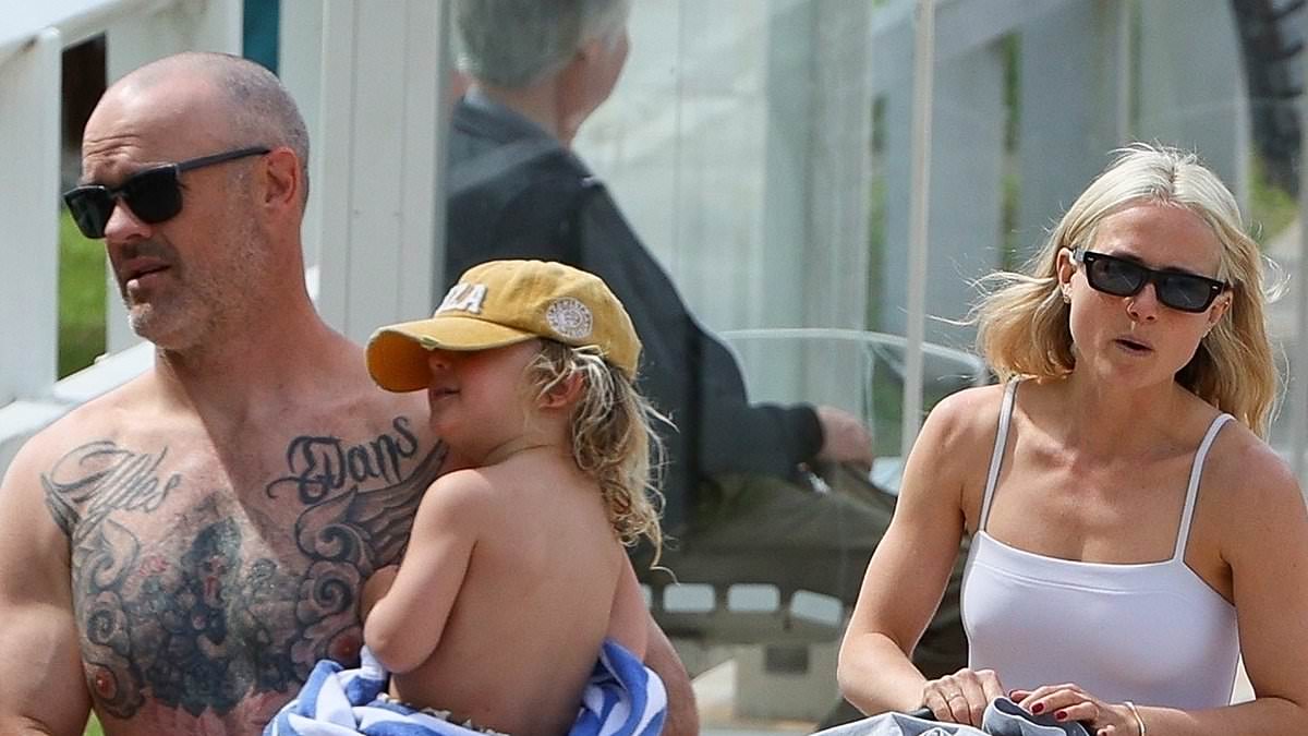 alert-–-nrl-star-nate-myles-and-his-wife-tessa-james-enjoy-a-rare-family-beach-day-at-bronte-after-secretly-welcoming-their-fourth-child