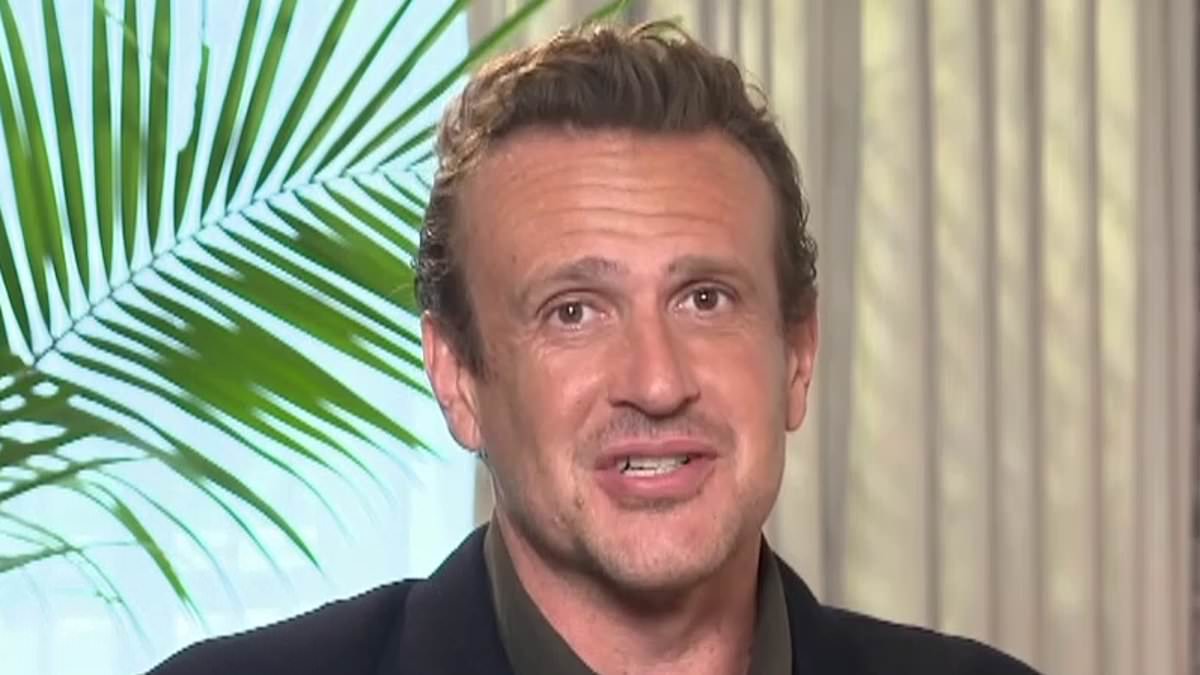 alert-–-jason-segel-details-savage-interaction-with-harrison-ford-as-he-reveals-what-it’s-really-like-working-with-the-hollywood-star