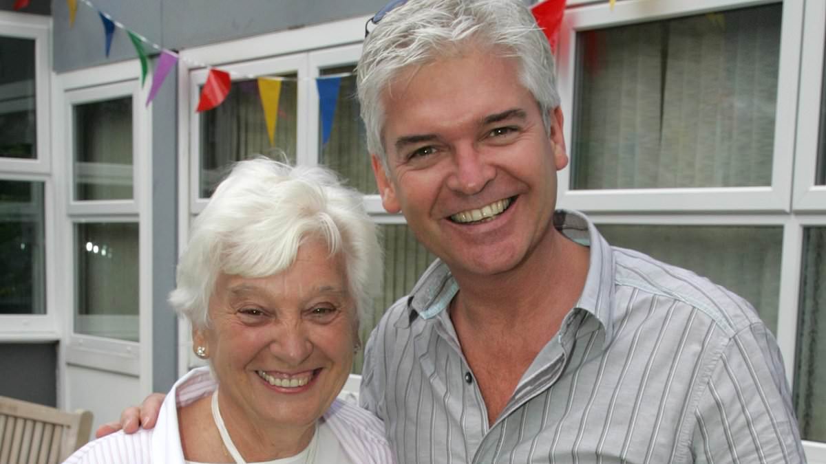 alert-–-phillip-schofield-confirms-the-death-of-his-‘beautiful-and-dignified’-mother-pat-after-‘holding,-hugging-and-loving-her’-during-her-final-days:-‘i-will-forever-be-proud-and-privileged-that-she-was-my-mum’