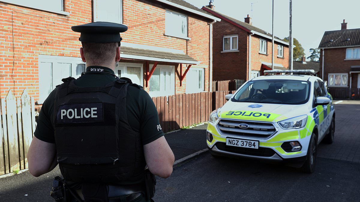 alert-–-two-women-in-their-20s-among-three-arrested-after-a-child-was-found-dead-at-home-in-belfast:-police-probing-‘suspicious’-death