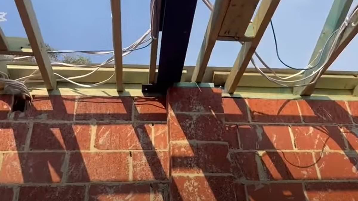 alert-–-i-inspect-houses-for-a-living-and-there’s-a-disturbing-trend-that-is-putting-your-life-at-risk-–-and-tradies-are-getting-away-with-it