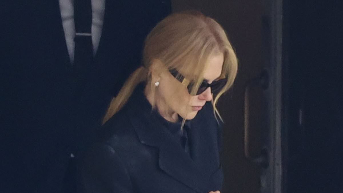 alert-–-a-tale-of-two-goodbyes:-nicole-kidman’s-mother-is-farewelled-in-an-intimate-service-at-the-same-church-as-her-father-antony’s-very-public-funeral