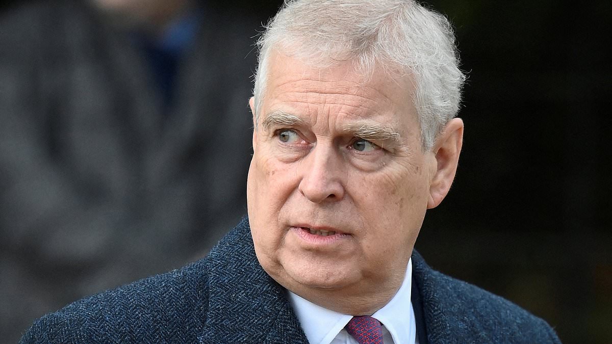 alert-–-fbi-probe-into-prince-andrew’s-friendship-with-paedophile-jeffrey-epstein-‘has-been-parked’,-insiders-claim