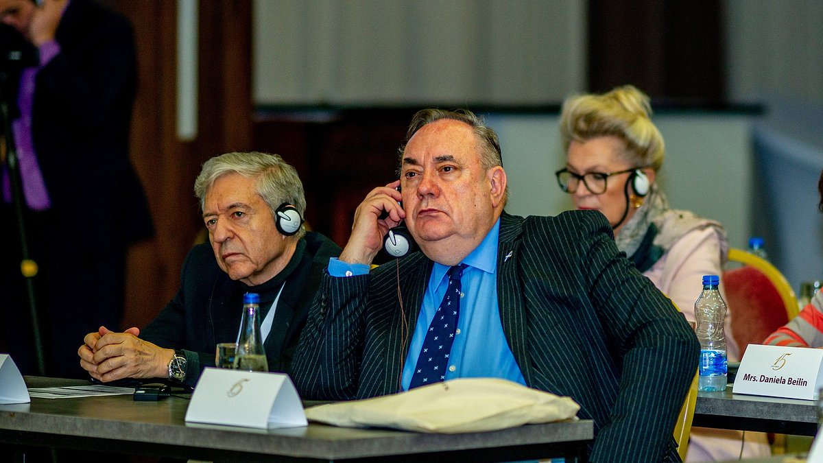 alert-–-scotland’s-snp-government-‘charters-private-flight-to-bring-former-first-minister-alex-salmond’s-body-home’-following-his-death-aged-69-in north-macedonia