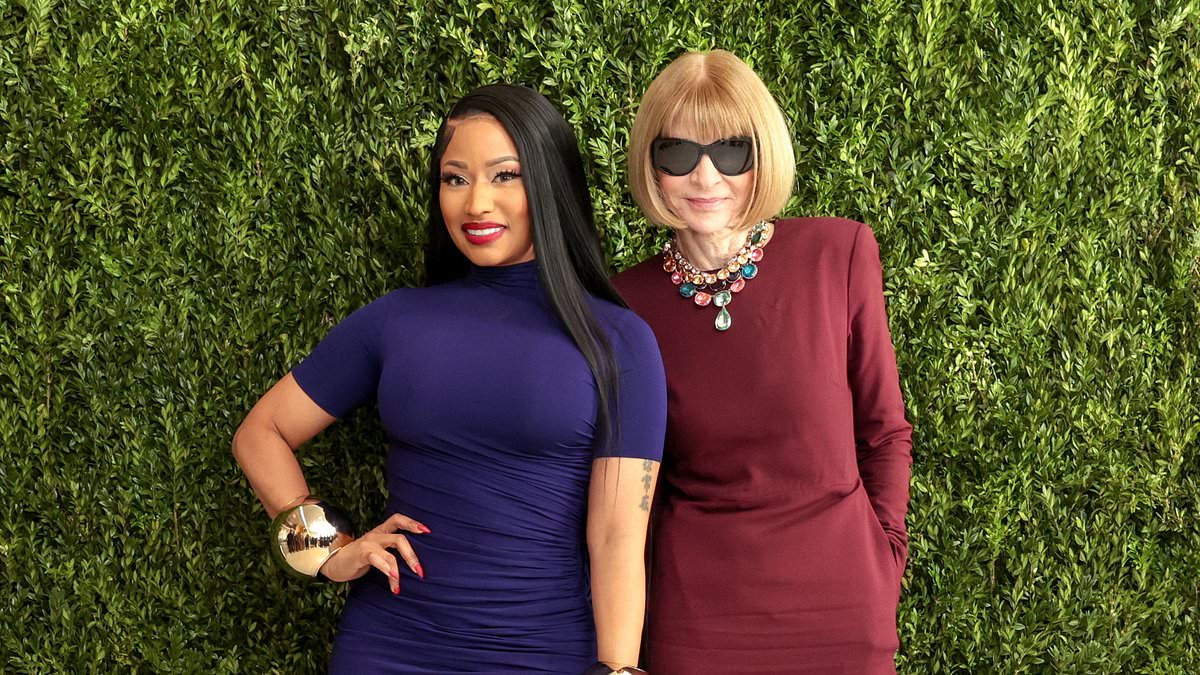 alert-–-nicki-minaj-coaxes-rare-smile-from-anna-wintour-at-vogue’s-forces-of-fashion-in-nyc