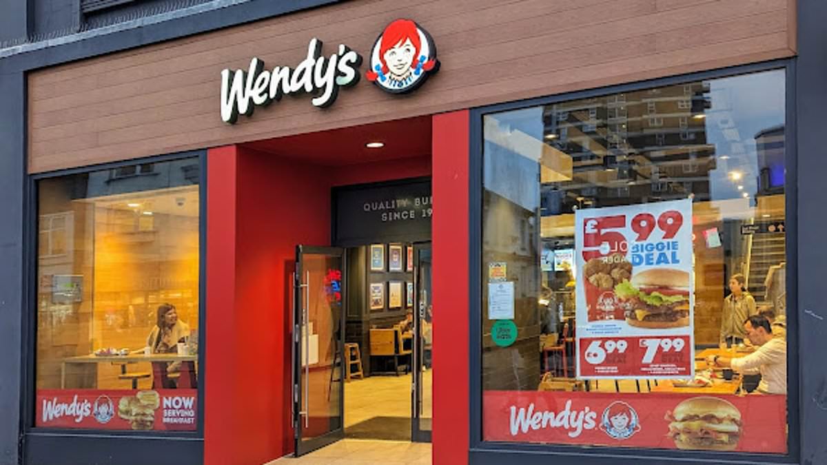 alert-–-‘explosion’-at-wendy’s-burger-bar-leaves-four-12-year-old-girls-with-life-changing-injuries