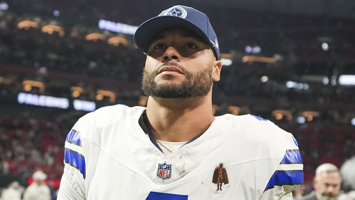 alert-–-dallas-cowboys-suffer-huge-blow-as-update-is-revealed-on-dak-prescott’s-hamstring-injury