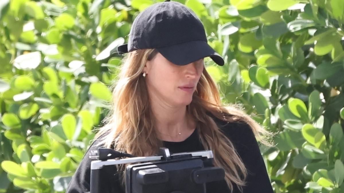 alert-–-pregnant-gisele-bundchen-surfaces-solo-amid-claims-she-is-happy-with-‘new-life’-after-tom-brady-divorce