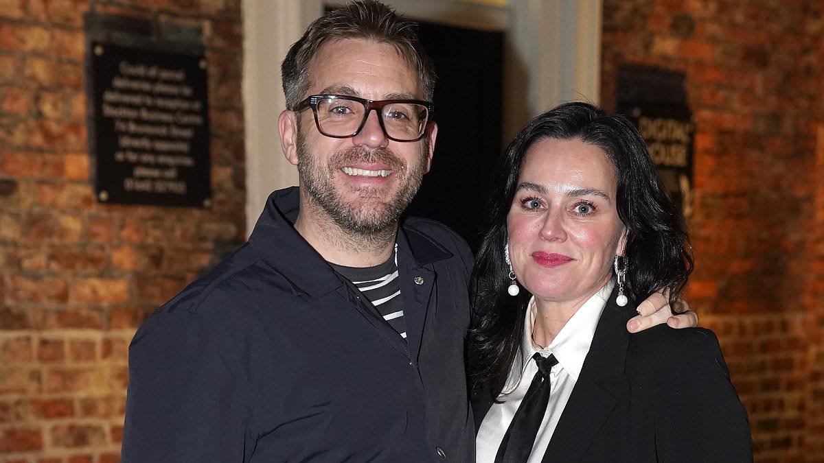 alert-–-jill-halfpenny-is-seen-for-the-first-time-with-her-new-partner-ian-mcallister-after-revealing-she’s-‘finally-found-love-and-happiness-again’-following-the-tragic-death-of-matt-janes