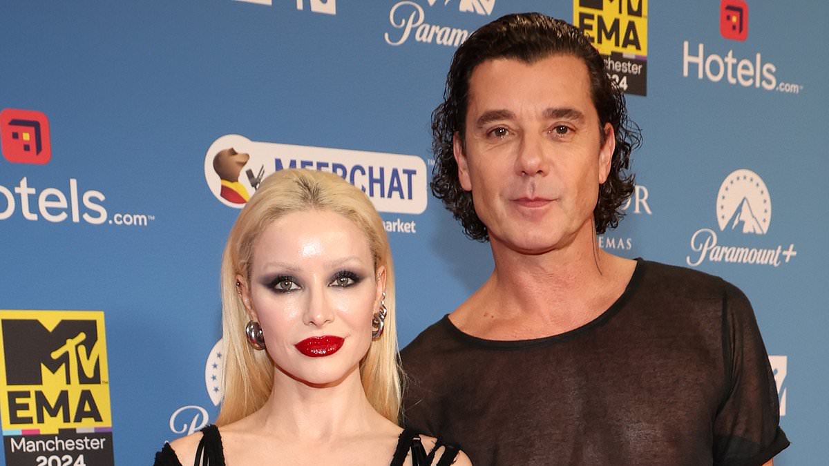 alert-–-gavin-rossdale-looks-loved-up-with-his-gwen-stefani-lookalike-girlfriend-xhoana-x-at-mtv-emas