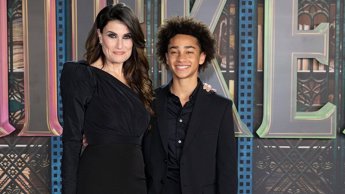 alert-–-idina-menzel-and-taye-diggs’-son,-15,-is-nearly-as-tall-as-his-mother-as-mother-son-duo-attend-wicked-premiere