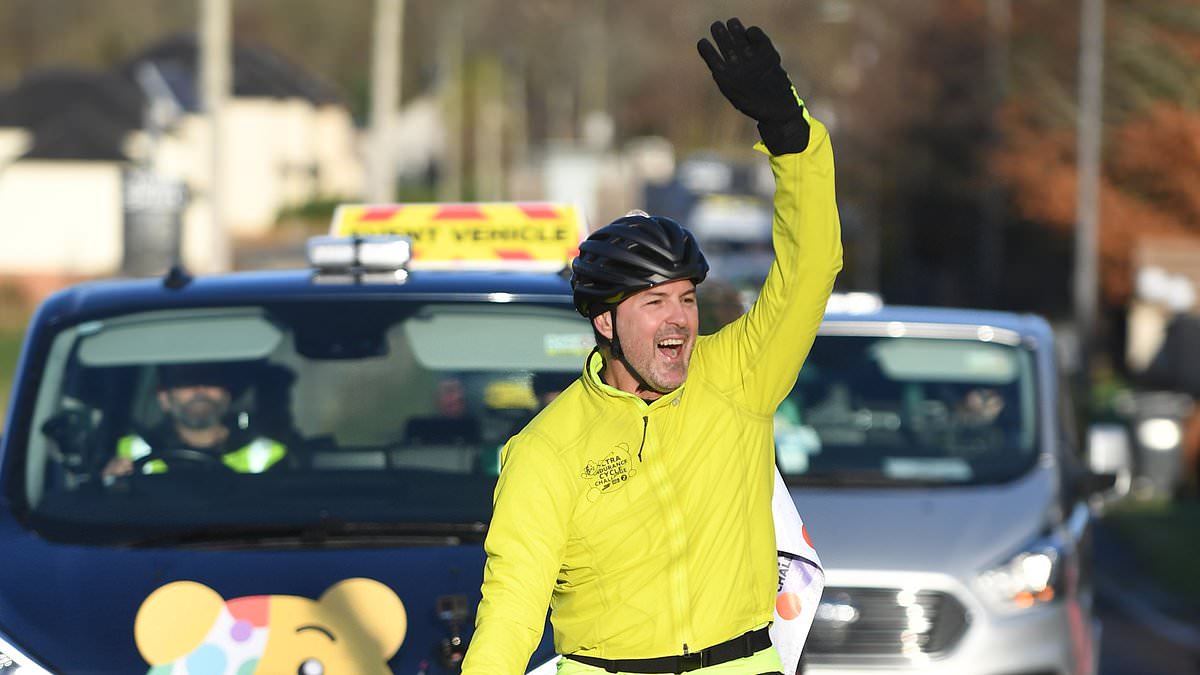 alert-–-paddy-mcguinness-left-speechless-as-sir-chris-hoy-reveals-comedian-raised -jaw-dropping-amount-during-300-mile-charity-bike-ride-after-admitting-it-was-‘the-best-feeling-in-the-world’