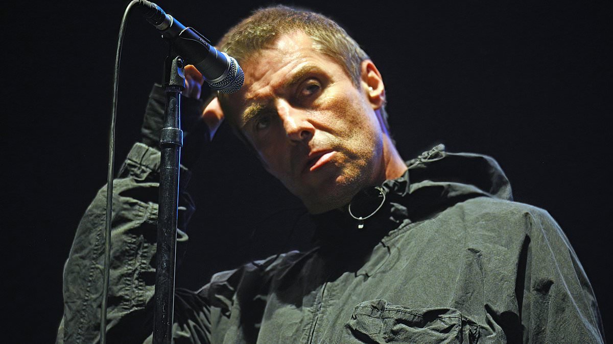 alert-–-liam-gallagher-sends-oasis-fans-into-overdrive-as-he-teases-that-a-‘massive-announcement’-is-coming