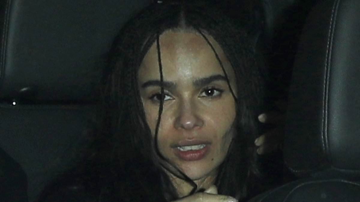 alert-–-newly-single-zoe-kravitz-enjoys-girls’-night-with-dianna-agron-amid-channing-tatum-split