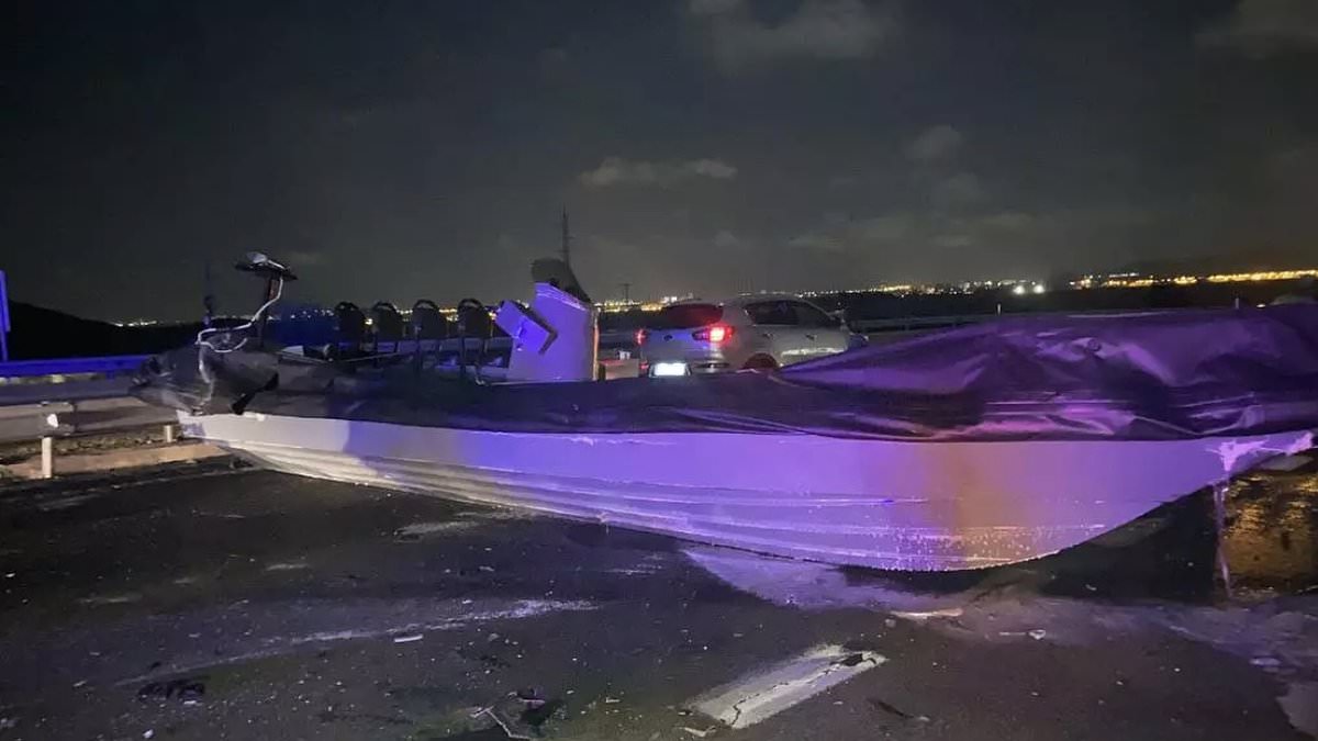 alert-–-two-british-men-killed-and-a-third-critically-injured-after-their-car-smashed-into-suspected-drugs-traffickers’-speedboat-that-came-off-a-trailer-on-spanish-dual-carriageway-‘at-75mph’