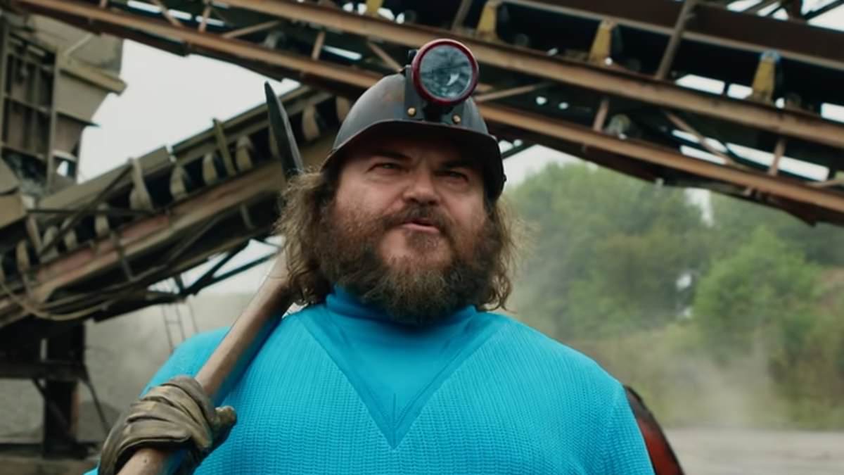 alert-–-minecraft-fans-rejoice-over-new-trailer-starring-jack-black-and-jason-momoa-after-poorly-received-teaser