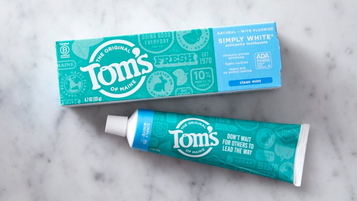 alert-–-water-used-to-make-tom’s-of-maine-toothpaste-contaminated-with-bacteria-and-mold