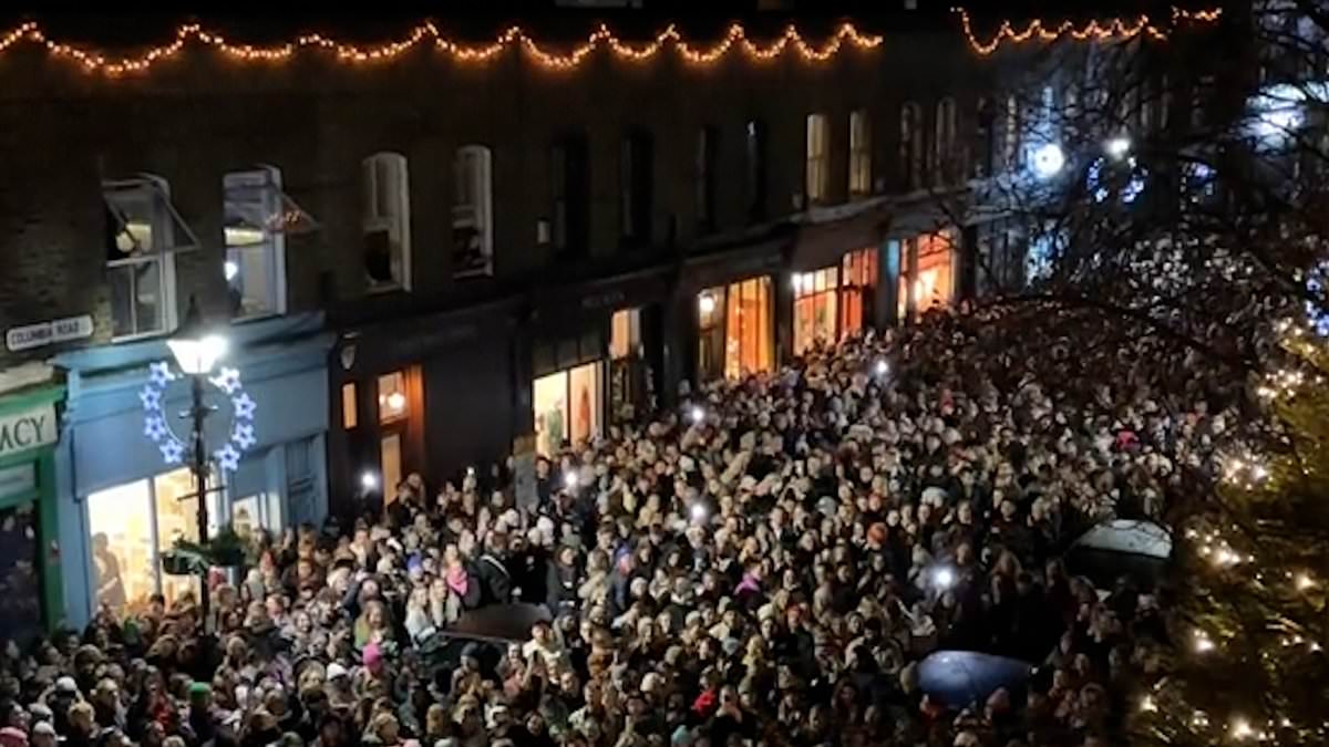 alert-–-christmas-market-cancels-carols-and-rebrands-as-‘calm-festive-environment’-after-thousands-flooded-it-last-year-when-event-became-massive-tiktok-hit