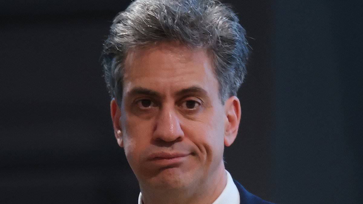 alert-–-ed-miliband-says-transition-to-clean-energy-is-‘unstoppable’-after-240billion-cop-climate-deal-is-finally-struck