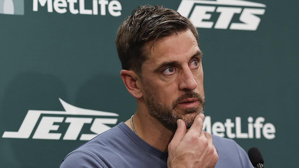 alert-–-aaron-rodgers’-plans-for-2025-nfl-season-revealed-after-dismal-new-york-jets-tenure