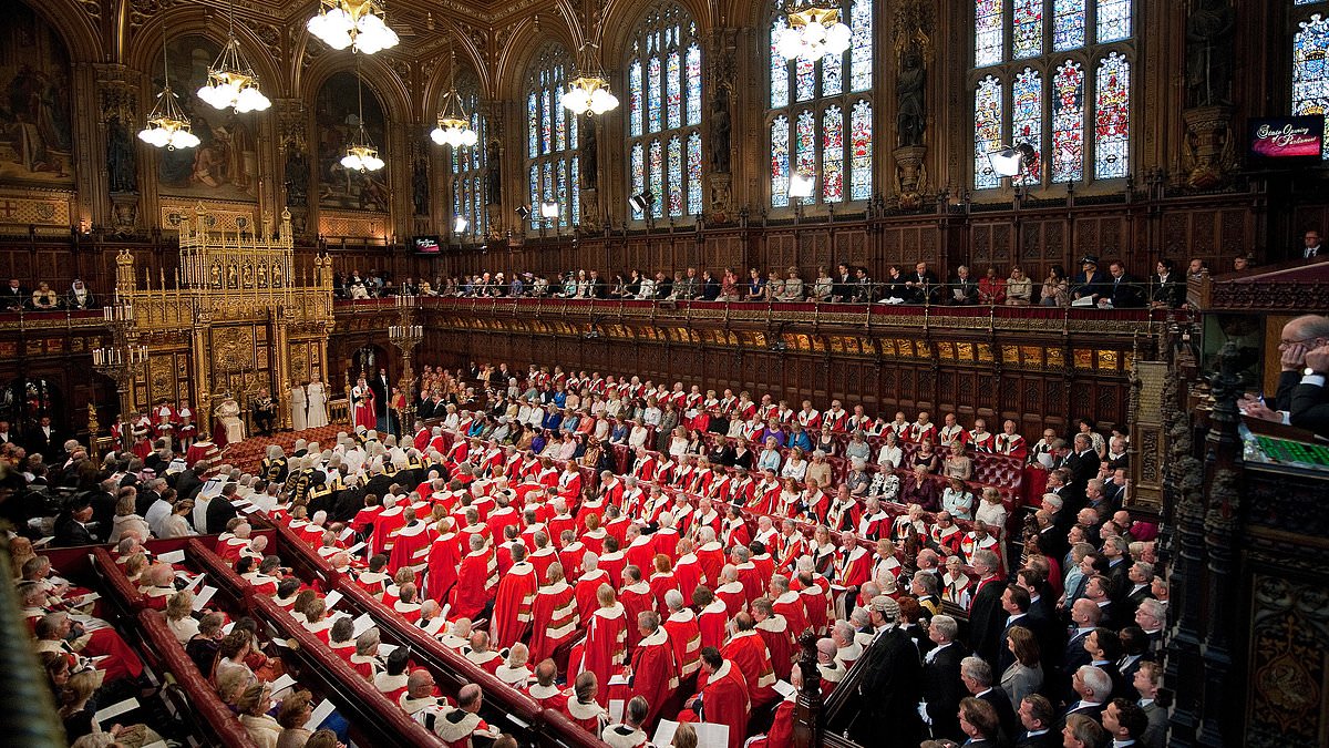 alert-–-house-of-lords-peers-blast-‘weak’-attempts-to-stop-tech-firms-using-news-articles-to-train-ai-systems