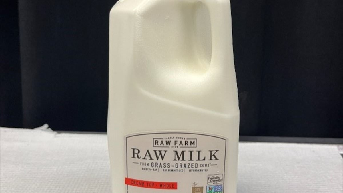 alert-–-bird-flu-found-in-raw-milk-from-california-dairy-farm-sparking-recall-as-cases-rise-across-the-state