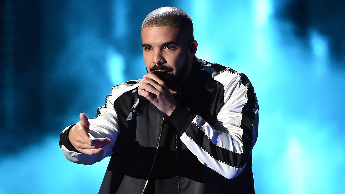 alert-–-fans-point-out-the-big-problem-with-canadian-rapper-drake’s-2025-australian-tour