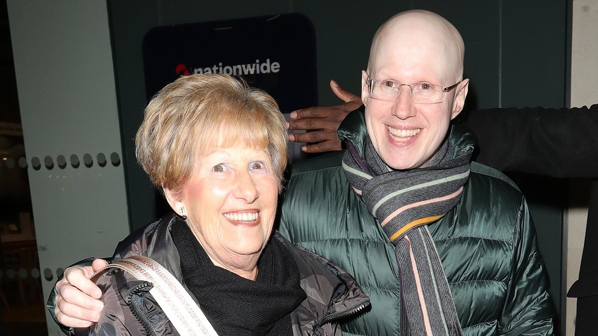 alert-–-beaming-matt-lucas,-50,-enjoys-a-night-out-with-his-lookalike-mum-diana-at-the-mazz-murray:-the-music-of-dusty-springfield-press-night