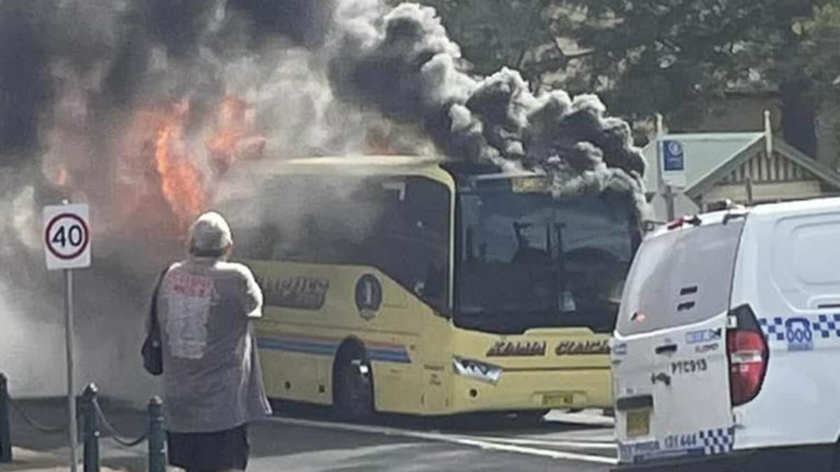 alert-–-more-than-30-children-evacuated-after-the-school-bus-they-were-in-erupted-into-flames-in-nsw