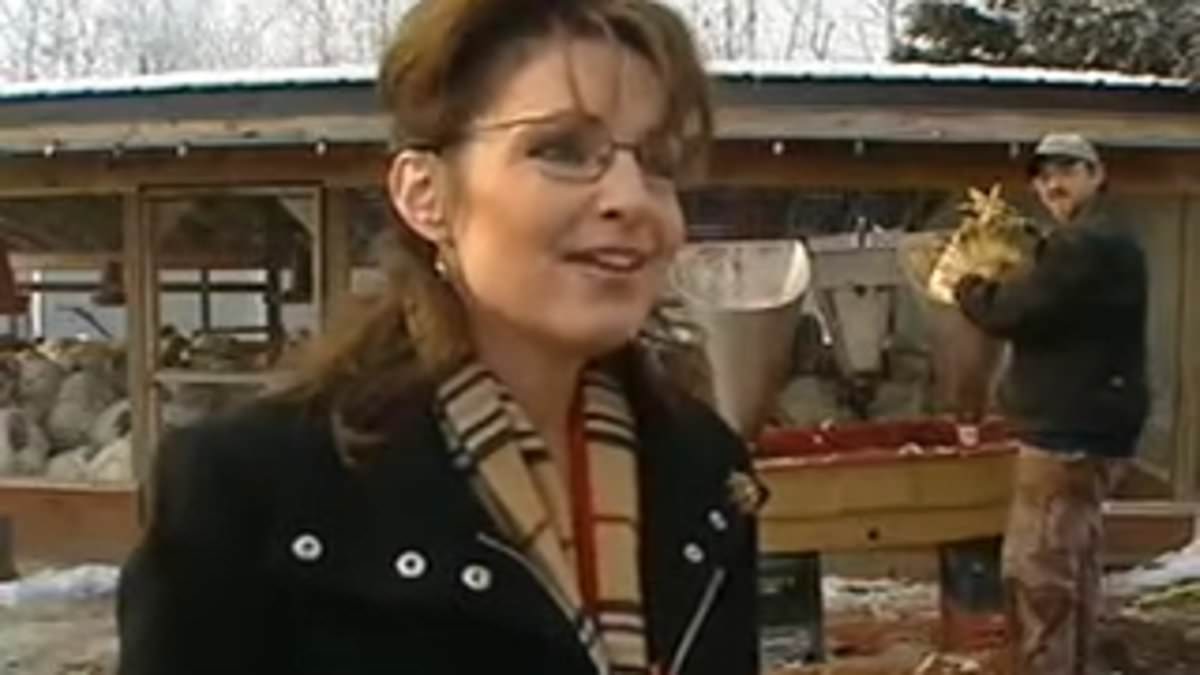 alert-–-grim-video-of-a-turkey-being-slaughtered-live-on-air-during-sarah-palin-interview-resurfaces