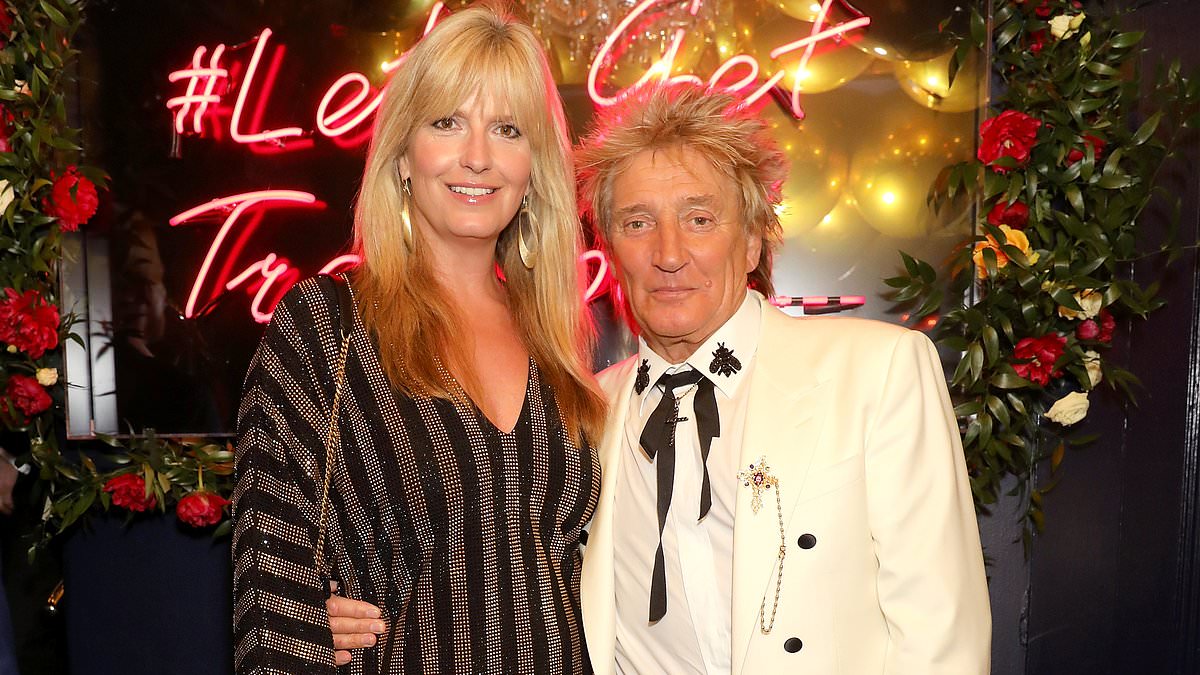 alert-–-rod-stewart-issues-furious-rant-at-‘tubby-bully’-gregg-wallace-as-he-accuses-him-of-‘humiliating’-wife-penny-lancaster-when-she-appeared-on-celebrity-masterchef-–-after-host-steps-down-amid-misconduct-probe