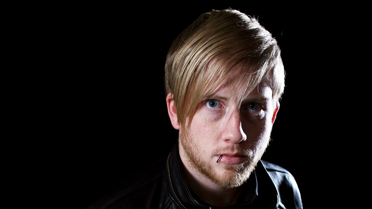 alert-–-my-chemical-romance-drummer-bob-bryar-found-dead-at-his-home-at-age-44