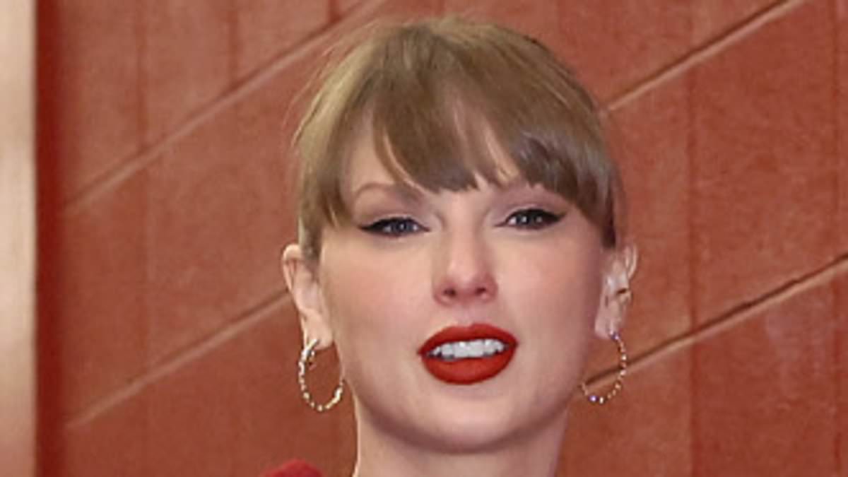 alert-–-taylor-swift-fans-go-wild-as-she-matches-with-travis-kelce’s-mom-donna-for-chiefs-game