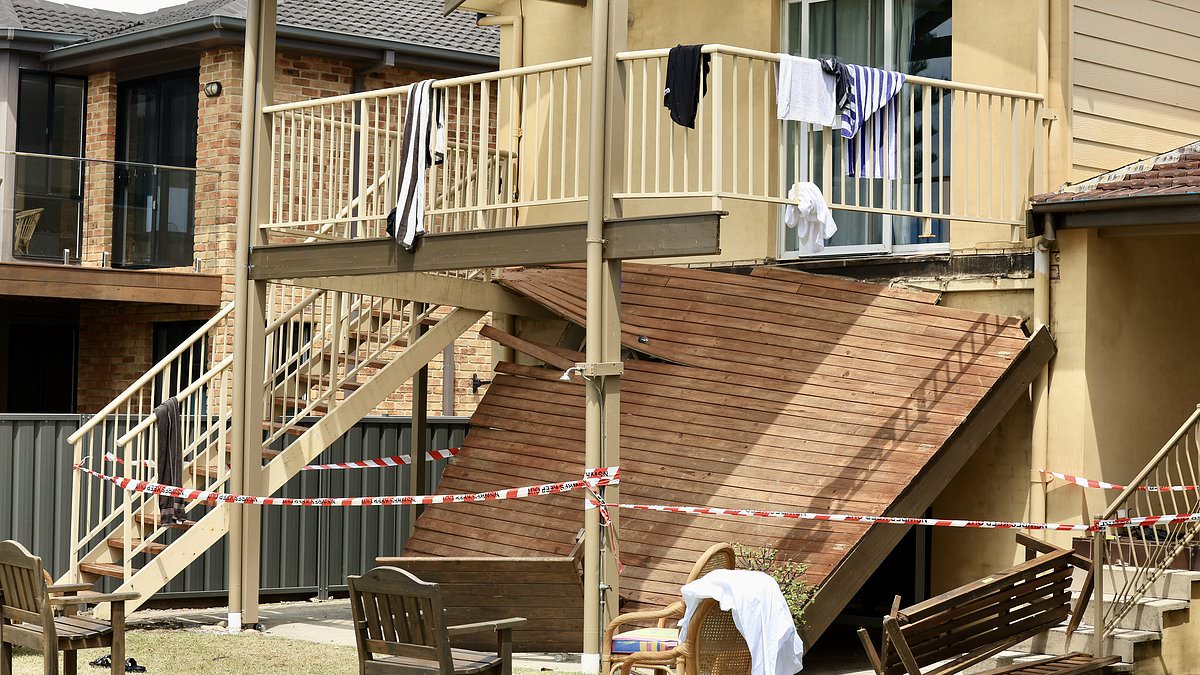 alert-–-shocking-photographs-lay-bare-the-horror-for-40-teens-when-balcony-suddenly-collapsed-during-schoolies-house-party-in-vincentia-–-as-four-people-are-rushed-to-hospital