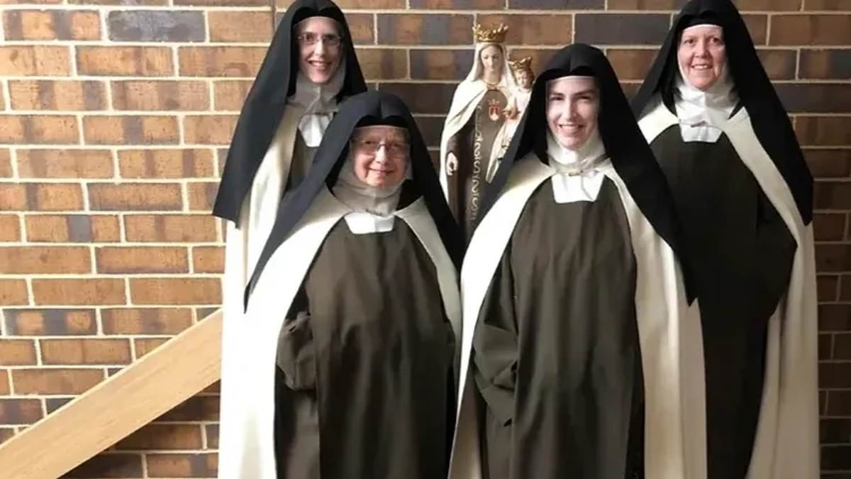 alert-–-texas-nuns-are-expelled-by-the-vatican-for-breaking-chastity-vows-with-online-love-affairs