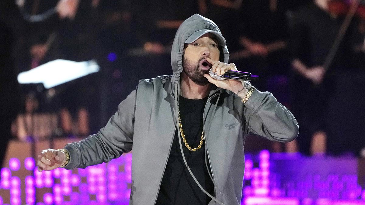 alert-–-revealed:-what-your-spotify-wrapped-results-say-about-your-personality-–-you-might-be-a-psychopath-if-eminem-was-your-top-artist