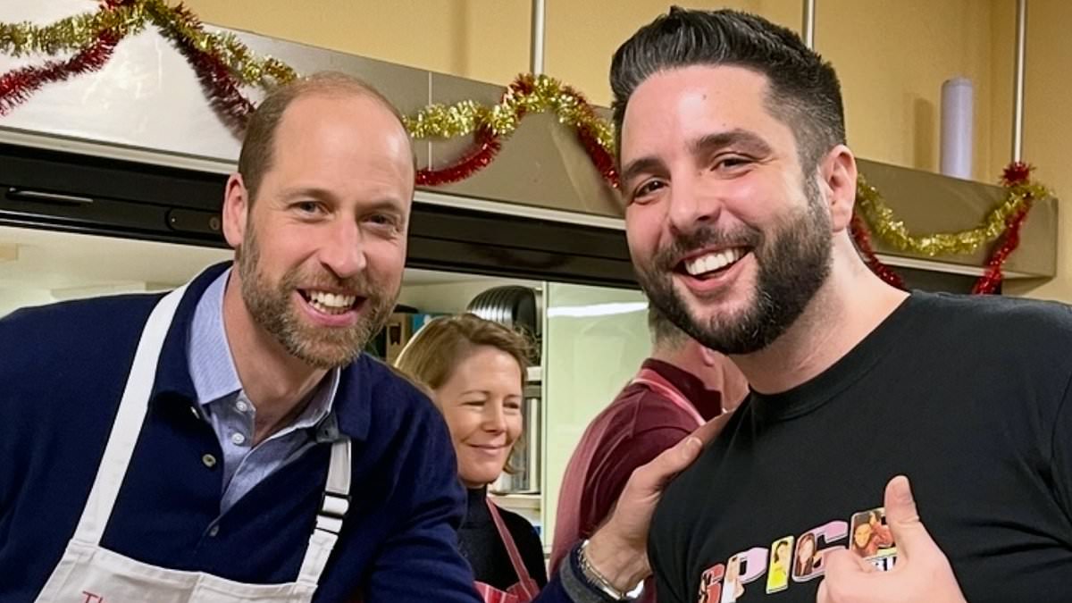 alert-–-prince-william-dons-an-apron-as-he-serves-christmas-dinner-at-the-passage-–-a-homelessness-charity-he-first-visited-with-princess-diana