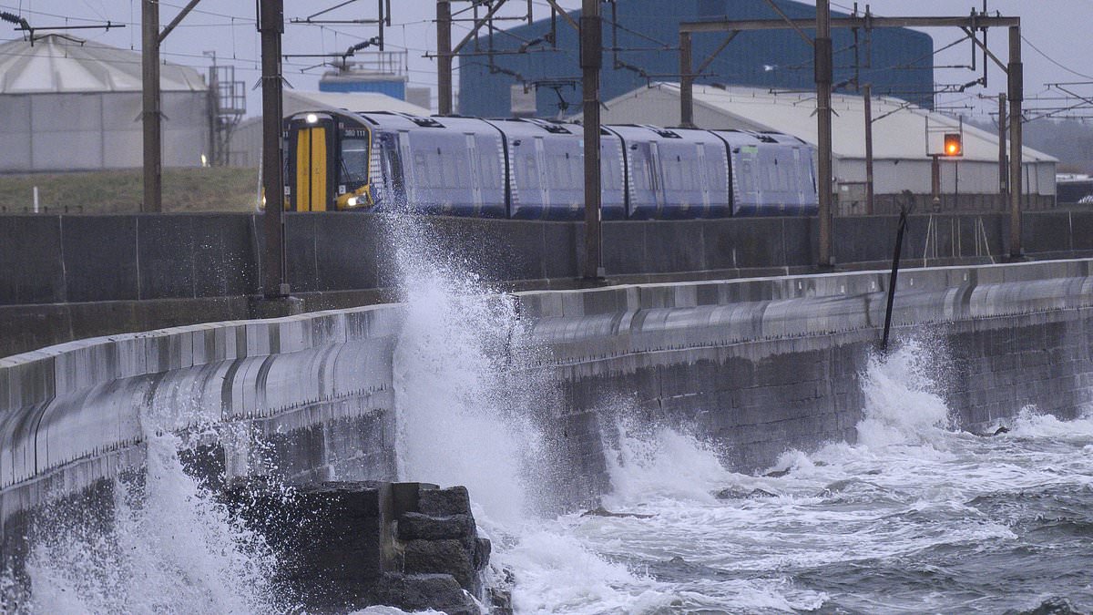 alert-–-storm-darragh-smashes-into-britain:-christmas-events-cancelled,-football-games-axed-and-flights-at-risk-as-urgent-‘stay-inside’-warning-issued-with-90mph-winds-and-downpours-on-way