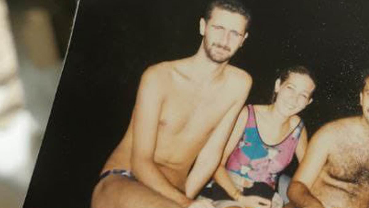 alert-–-bashar-al-assad-is-mocked-as-rebels-unearth-photo-of-syrian-president-in-a-tiny-pair-of-speedos-–-as-militants-take-homs-and-officials-say-government-could-fall-‘in-the-next-week’