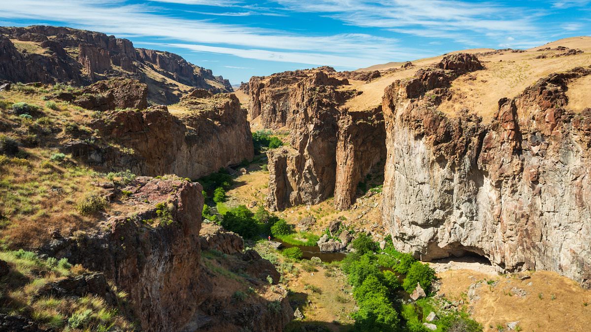 alert-–-the-stunning-beauty-spot-that’s-touted-as-the-new-grand-canyon